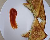 A picture of step 3 of Avocado sandwich.