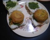 A picture of step 5 of Vada pav.