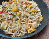 Foto langkah ke 4 dari resep Oseng Tauge & Tahu (dengan margarin).