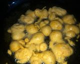 A picture of step 4 of Khatha pani pakora😋کھٹا پانی پکوڑہ 😋.