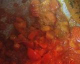 A picture of step 2 of Aloo Baingan.