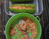 Foto langkah ke 3 dari resep Buntil Pare / Paria Tanpa Daun.