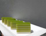 Foto langkah ke 7 dari resep Kue Lapis Pandan.