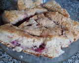 Foto del paso 4 de la receta: Bizcochuelo con frutillas 🍓