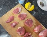 Foto del paso 1 de la receta: Solomillo de cerdo con salsa de pimienta y patatas