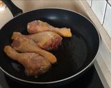 Foto del paso 3 de la receta Muslitos de pollo de corral al curry