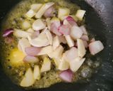 Foto langkah ke 2 dari resep Sop bening oyong/gambas soun.