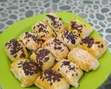 Foto langkah ke 6 dari resep Bolen pisang keju coklat.