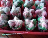 Foto langkah ke 5 dari resep Bolu kukus mekar.