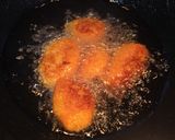 A picture of step 9 of Sugar Palm Fritters.