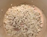 A picture of step 1 of Sweet Mango Chutney.