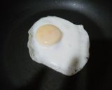 Foto langkah ke 8 dari resep Spicy Chicken Bibimbap.