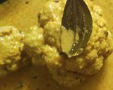 A picture of step 4 of Gobhi musallam.