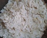 A picture of step 2 of Vegetable Poha.