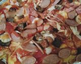 Foto langkah ke 5 dari resep Pizza roti tawar.