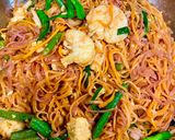 Hình bước làm 4 của món Mì chũ xào kiểu padthai