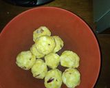 A picture of step 3 of Yam balls.