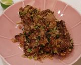 A picture of step 3 of 香矛豬排 (Pork Chop w/ Lemongrass).
