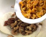 A picture of step 4 of Homemade Nougat.