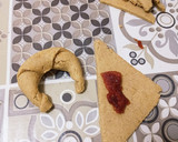 Foto del paso 4 de la receta: Mini croissant dietéticos con dulce de membrillo