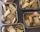 Foto langkah ke 2 dari resep Cinnamon Bread Pudding.