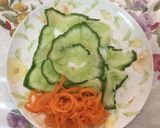 A picture of step 1 of Spiral salad.