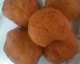 A picture of step 6 of Blueband eggs mandazi.