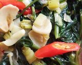 Foto langkah ke 3 dari resep Tumis Kangkung.