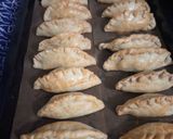 Foto langkah ke 12 dari resep KIBINAI (Lithuanian Meat Pies).