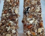 A picture of step 8 of Dry Fruits and Seeds Granola Bar.