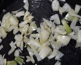A picture of step 2 of Onion okra sautee.