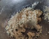 A picture of step 4 of Suji sheera.