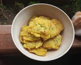 Foto langkah ke 5 dari resep Tempe Mendoan Simple.