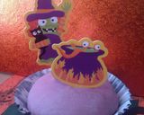 A picture of step 3 of Vickys Halloween Cake Picks/Toppers, Decorating Ideas.