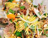 Hình bước làm 4 của món Gỏi Thịt Bò Hoa Chuối