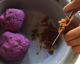 Foto langkah ke 5 dari resep Ubi ungu lumer.