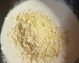 Foto del paso 3 de la receta: Salsa de crema y queso 🧀