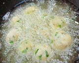 A picture of step 4 of Mix Vegetable. Kofta in Tomato Gravy.