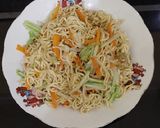 Foto langkah ke 5 dari resep Mie Gurih ala Hajatan.