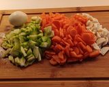 Zöldségleves májkrémes grízgaluskával #gluténmentes recept fázis 1 fotója
