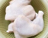 Hình bước làm 1 của món Đùi vịt quay tiêu