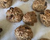 Foto del paso 5 de la receta: Galletas de Avena, Banana, Nuez y pasas de uva
