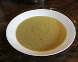 Foto del paso 8 de la receta: Crema de habas y guisantes frescos de la huerta