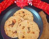 A picture of step 5 of Sattu Roti.