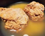 A picture of step 4 of 肯德基雞飯 KFC CHICKEN RICE (INSPIRED BY DEVIL COOKED RICE).