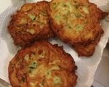 Foto del paso 3 de la receta: Buñuelos de coliflor y choclo y de zucchini