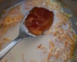 A picture of step 3 of My Sweet Chilli Chicken & Mushroom Enchilada. 😀.