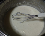 Foto del paso 3 de la receta: Tarta de queso y mermelada de fresa