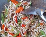 Foto langkah ke 4 dari resep Tumis Buncis Tauge.