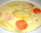 Tejfölös karalábéleves recept fázis 5 fotója